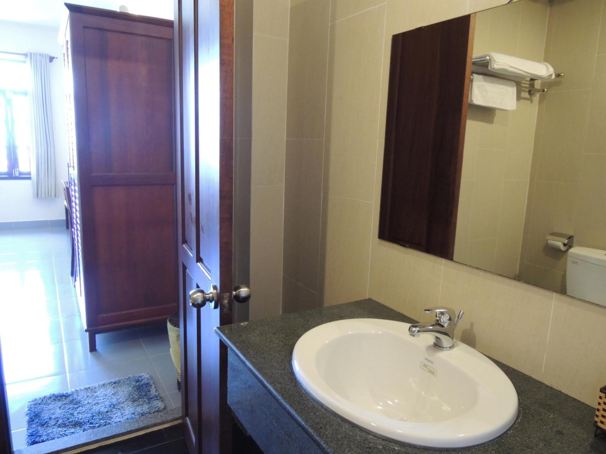 Star Binh Duong Hotel Хуе Екстериор снимка