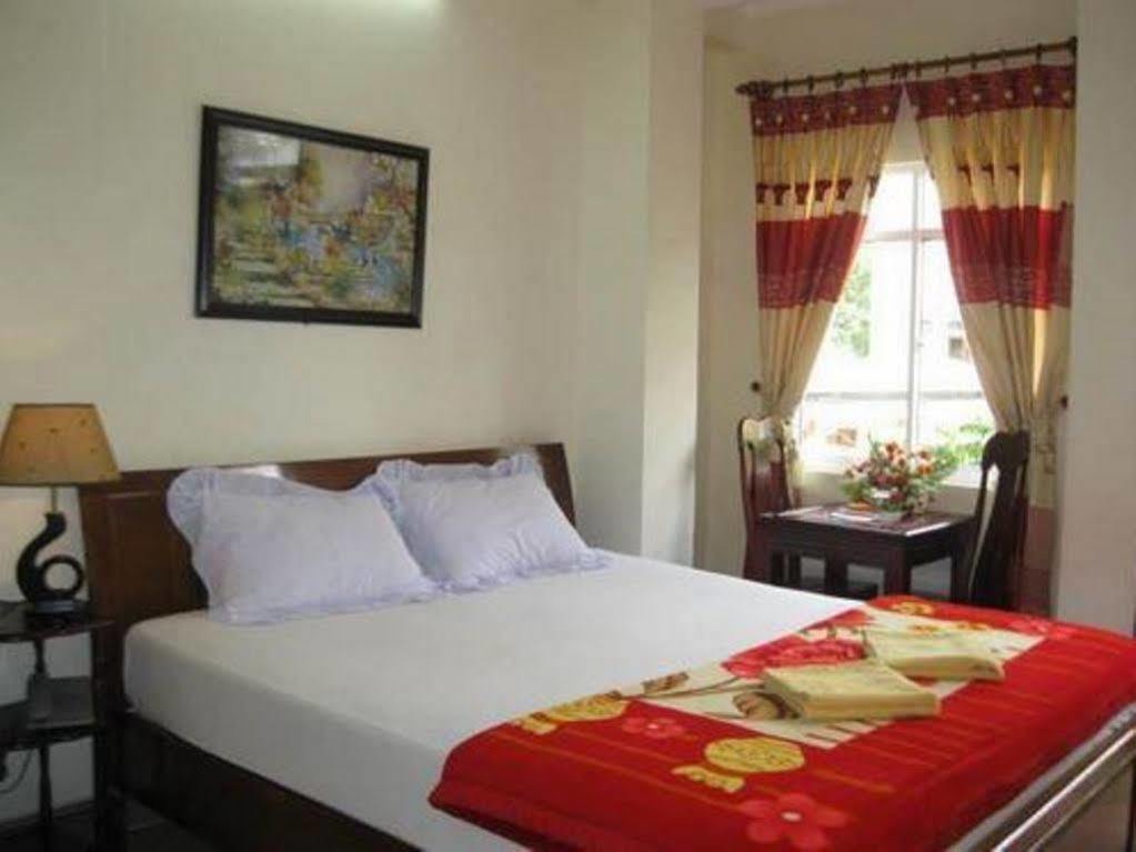 Star Binh Duong Hotel Хуе Екстериор снимка